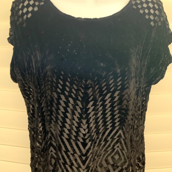 ELLA MOSS- Marlowe Velvet Burnout Fringed Tee Sz S - Picture 5 of 5
